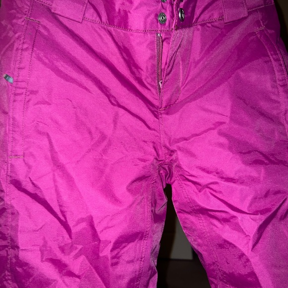 Columbia snow pants - Picture 2 of 3